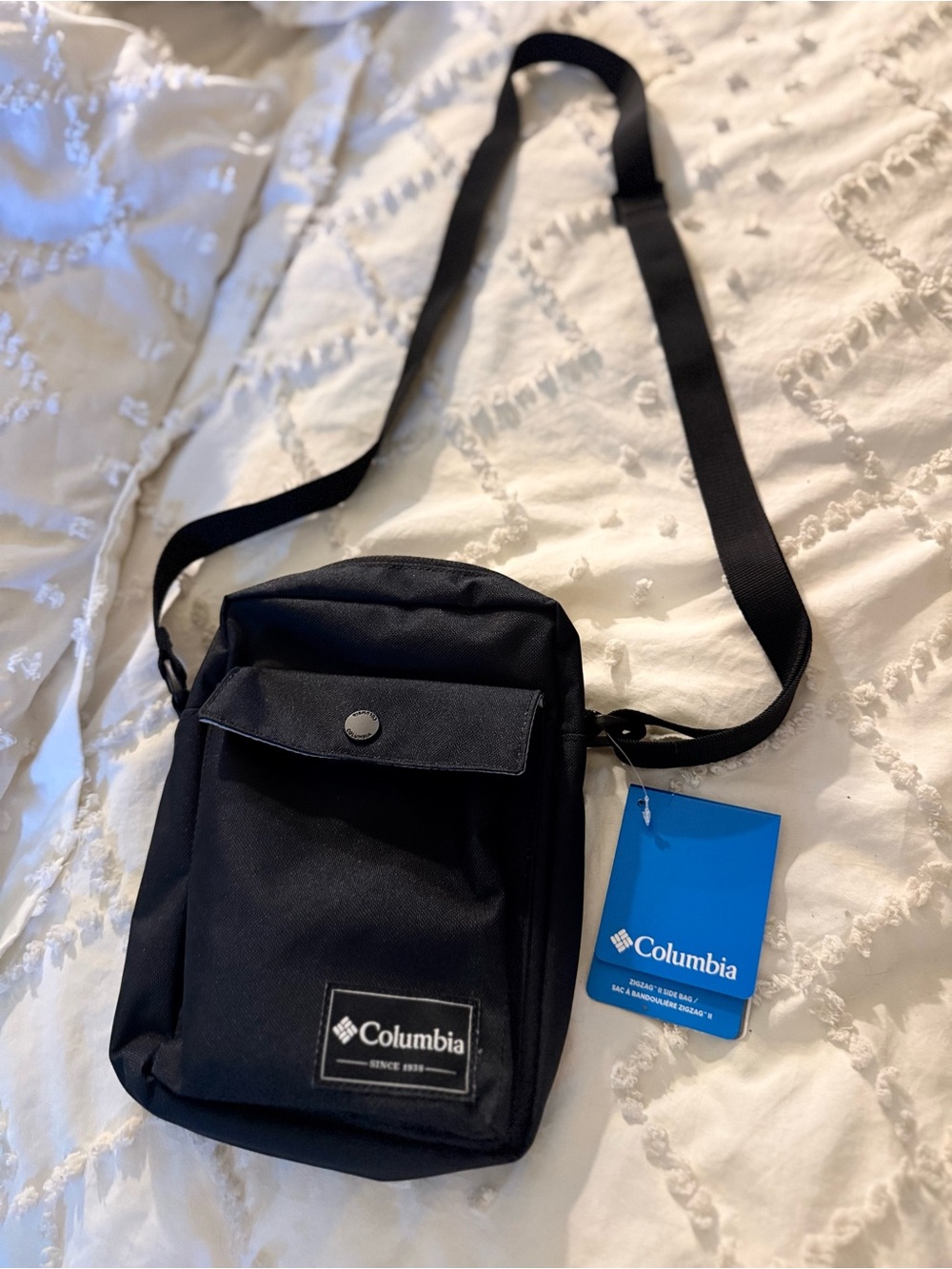 Columbia Black Compact Crossbody Messenger Bag